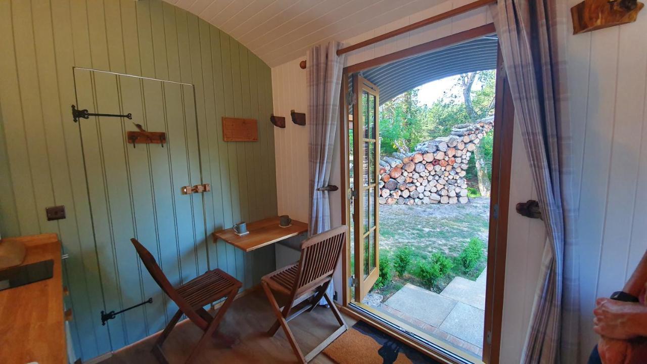 Sika Hut *